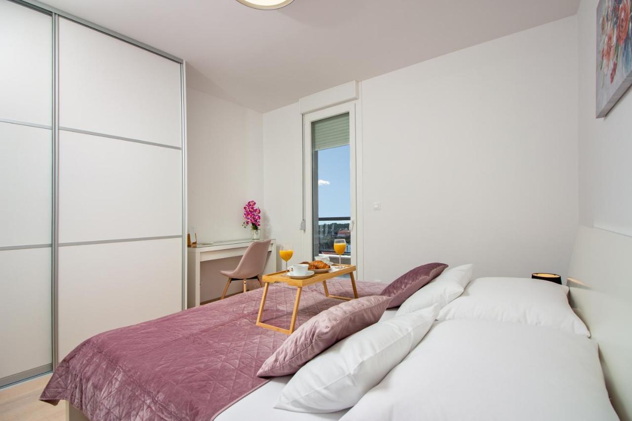 Apartamento Sky Di Mare - Free Private Garage Split Exterior foto