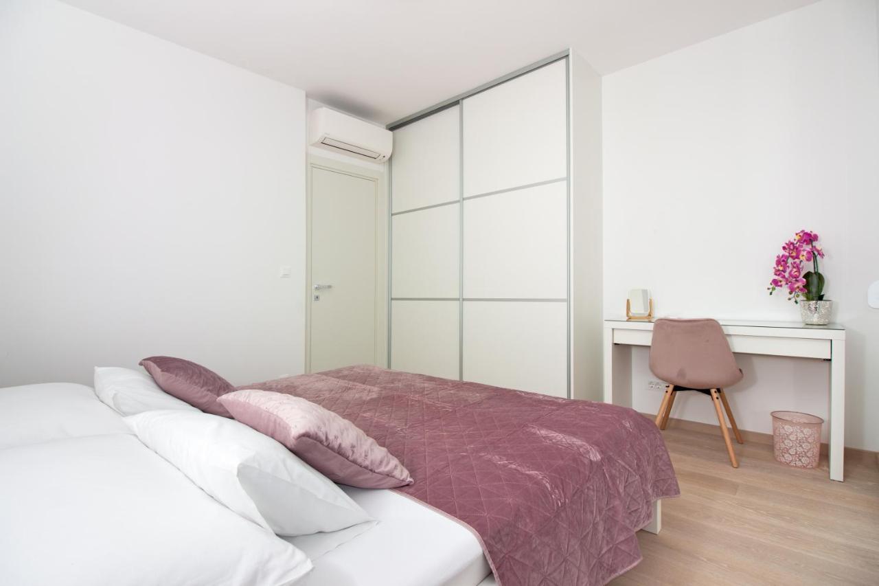 Apartamento Sky Di Mare - Free Private Garage Split Exterior foto