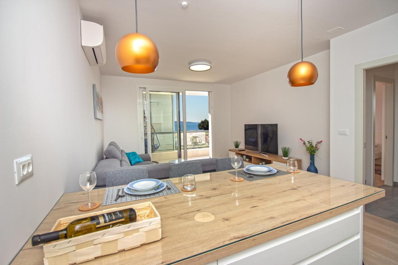 Apartamento Sky Di Mare - Free Private Garage Split Exterior foto